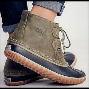 SOREL Out n About Duck Weather Boot
